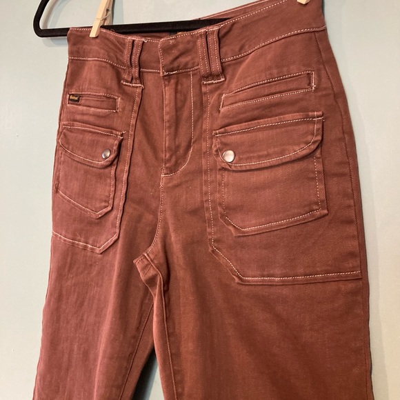 LIKE NEW VINTAGE STYLE JEANS - Picture 4 of 11